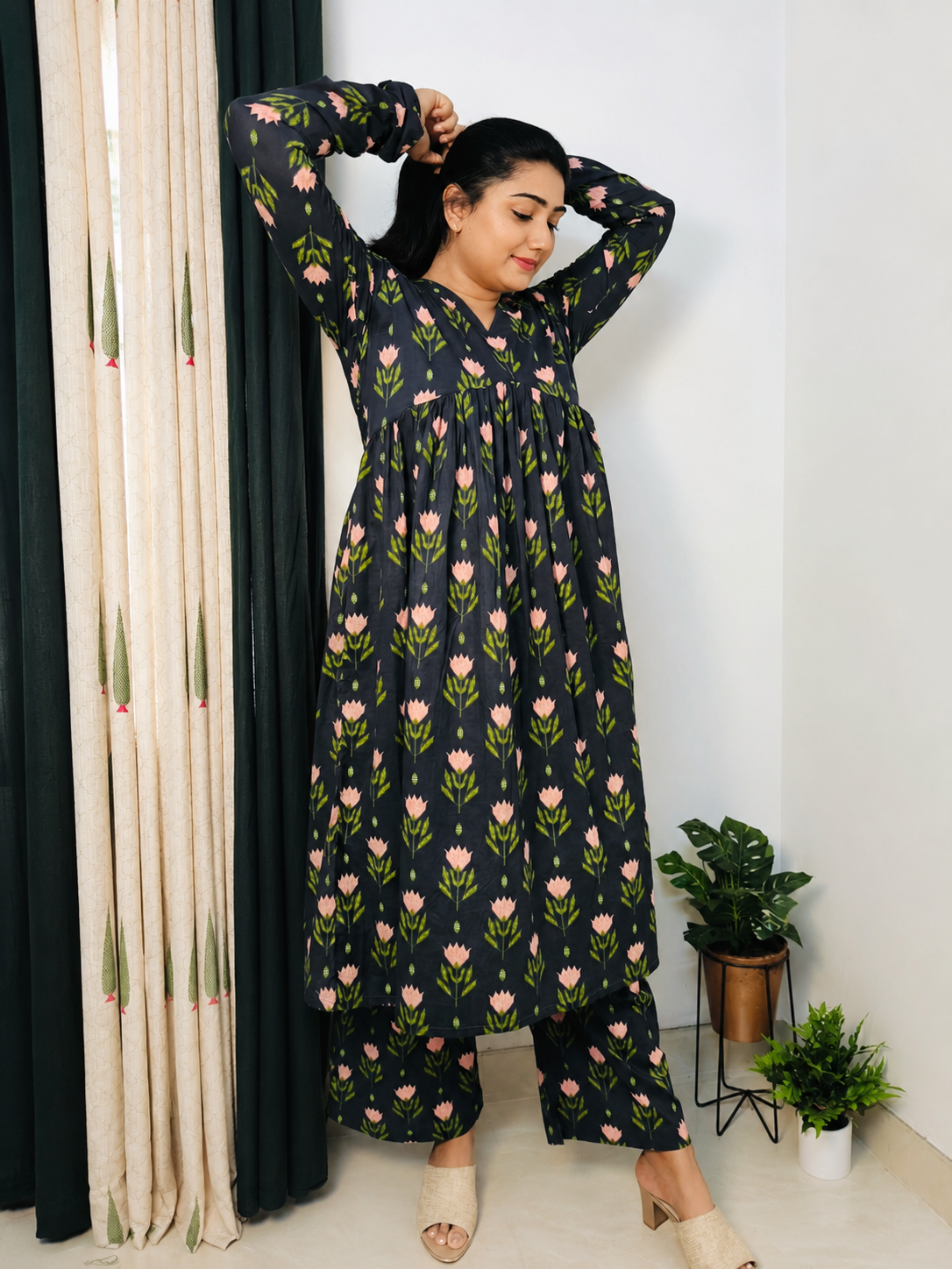 Neel Kamal Kurta Set